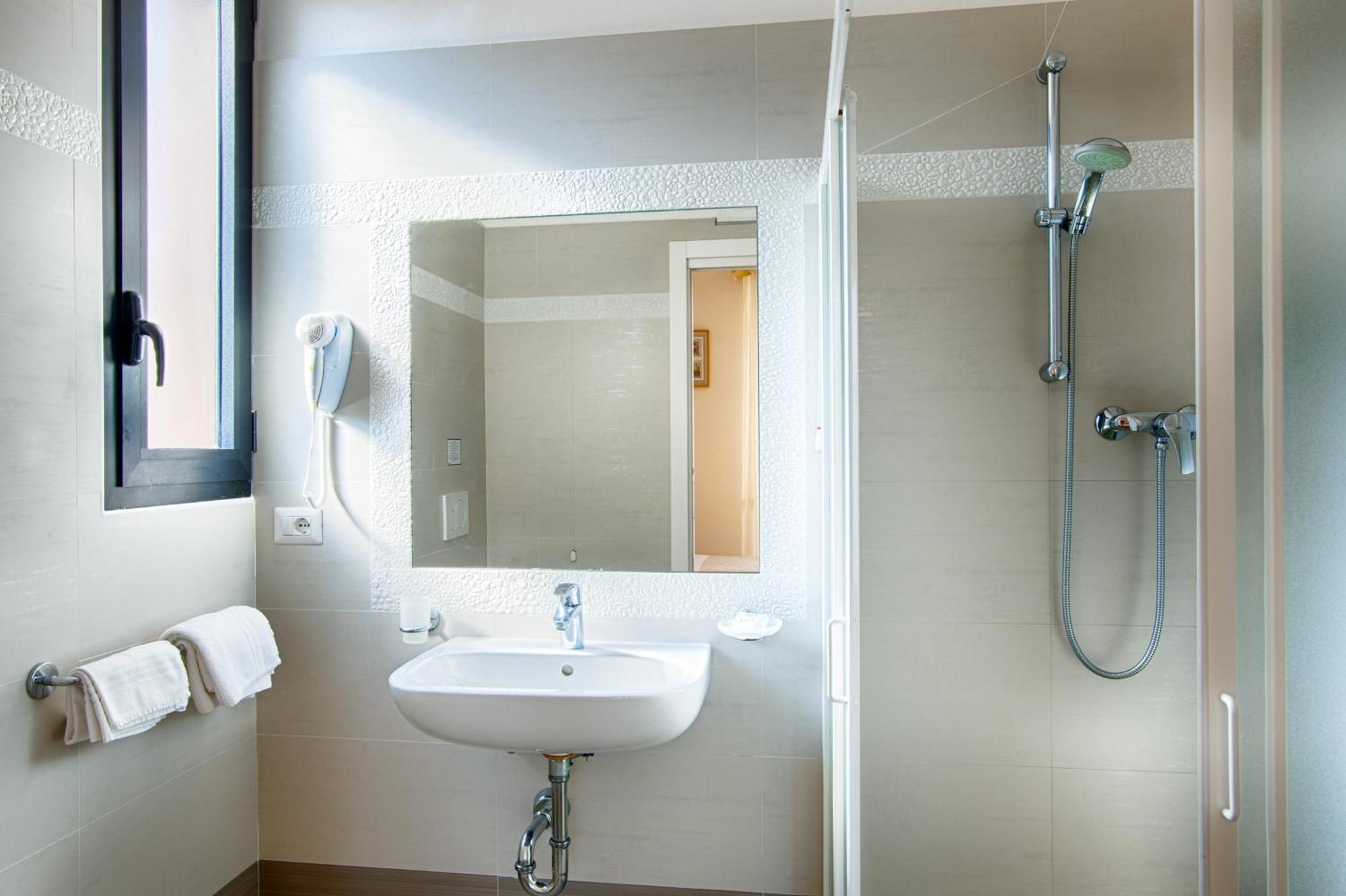 Villa Zavatta "B&B - Rooms & Apartments" Bellaria-Igea Marina Eksteriør bilde